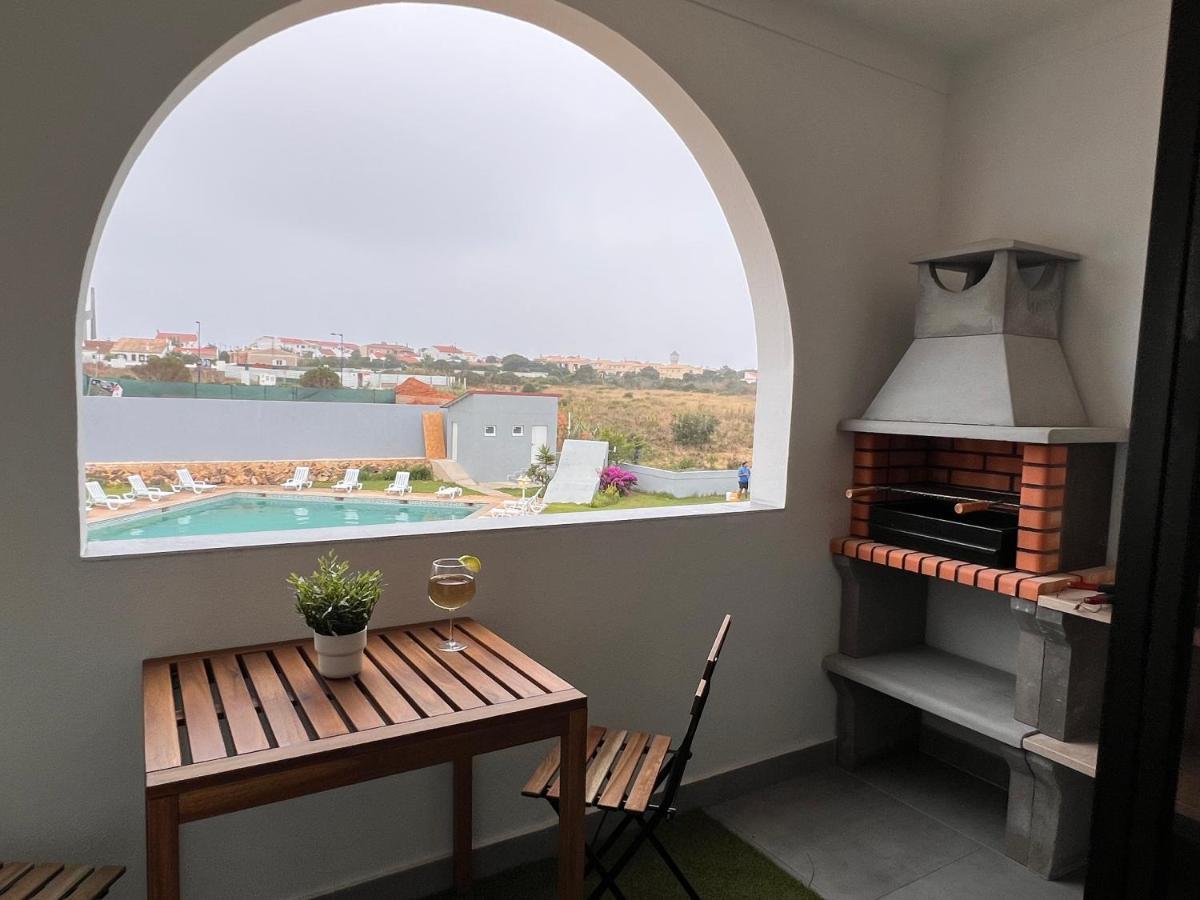 Oasis De Verao- 2 Bedrooms Flat With Swimming Pool Сагрес Екстериор снимка